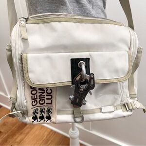 George Gina & Lucy Mr. Postman shoulder bag in white or off-white color GGL Y2K